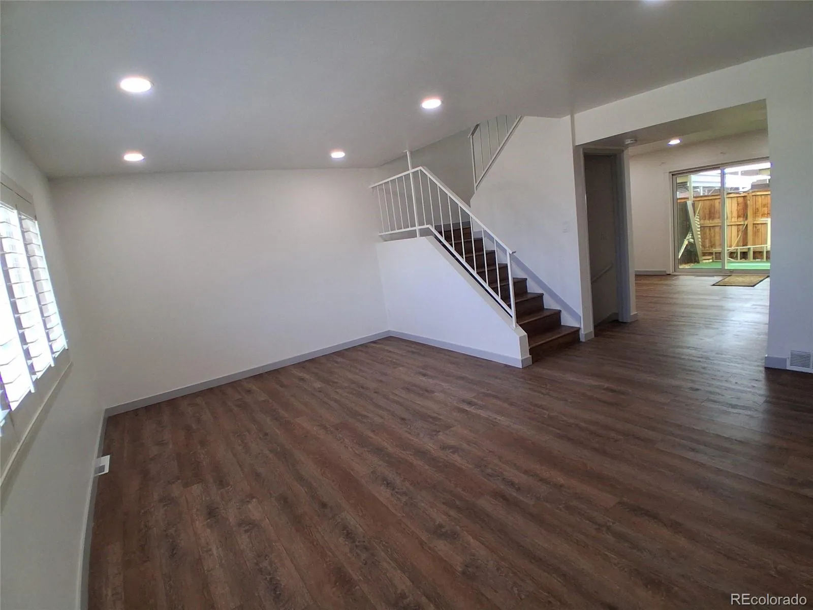 9080 E Nassau Avenue Denver CO 80237 MLS #REC2408229 04272026233608 1600 5