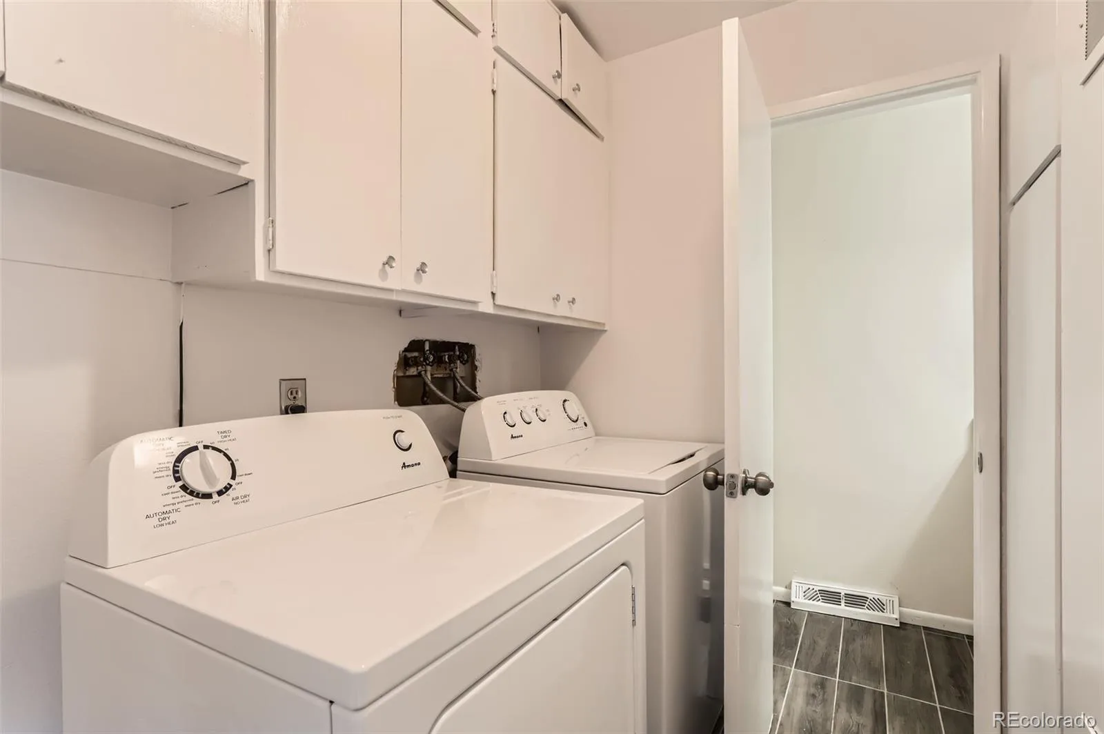8613 Santa Fe Drive Thornton CO 80260 | MLS #REC2410701 08042026185426 1600 20