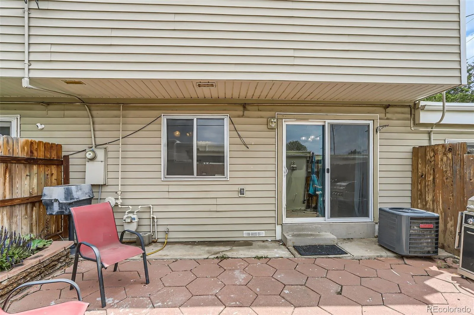 8613 Santa Fe Drive Thornton CO 80260 | MLS #REC2410701 08042026185426 1600 22