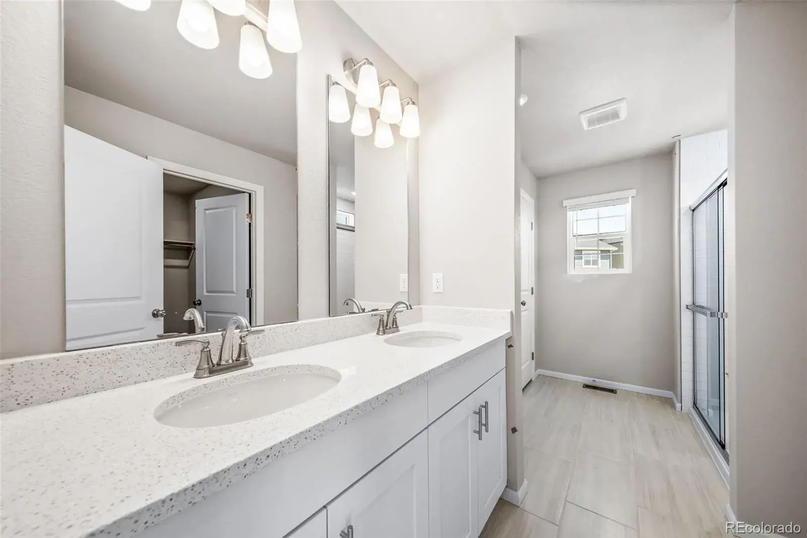 3942 N Tempe Street Aurora CO 80019 MLS #REC2411020 02132026181853 1600 14