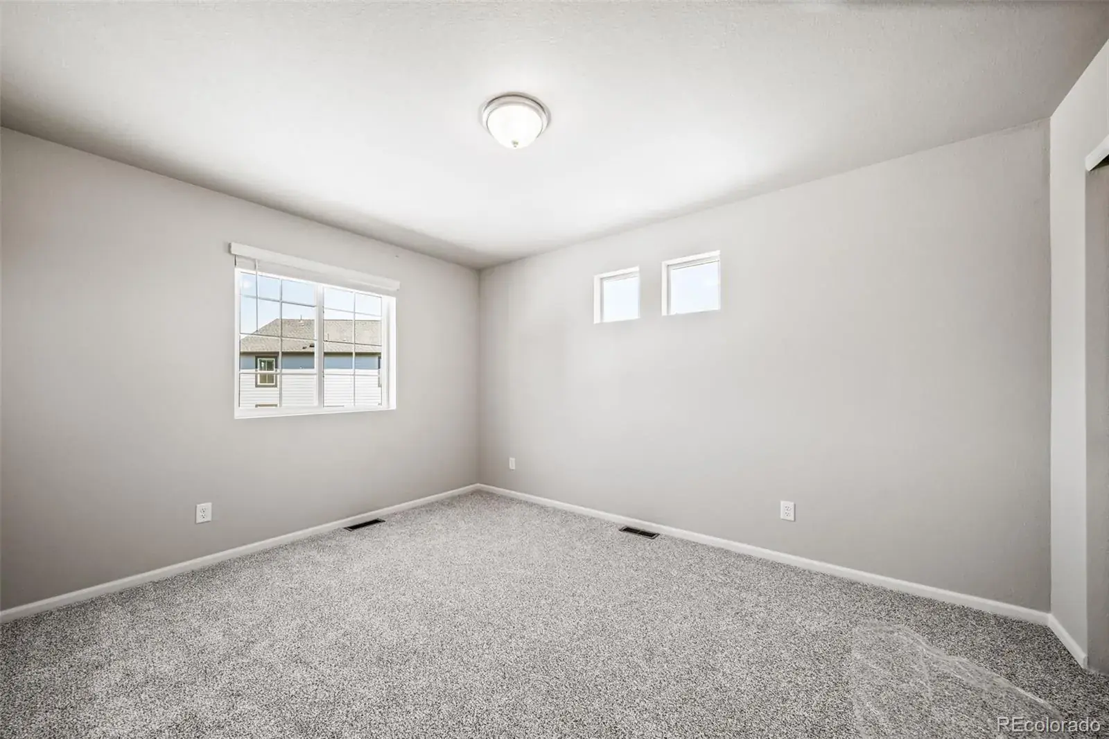 3942 N Tempe Street Aurora CO 80019 MLS #REC2411020 02132026181853 1600 19