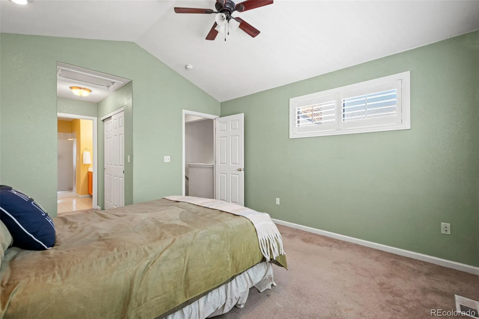 15555 E 40th Avenue #110 Denver CO 80239 | MLS #REC2411713 06202026195502 1600 16
