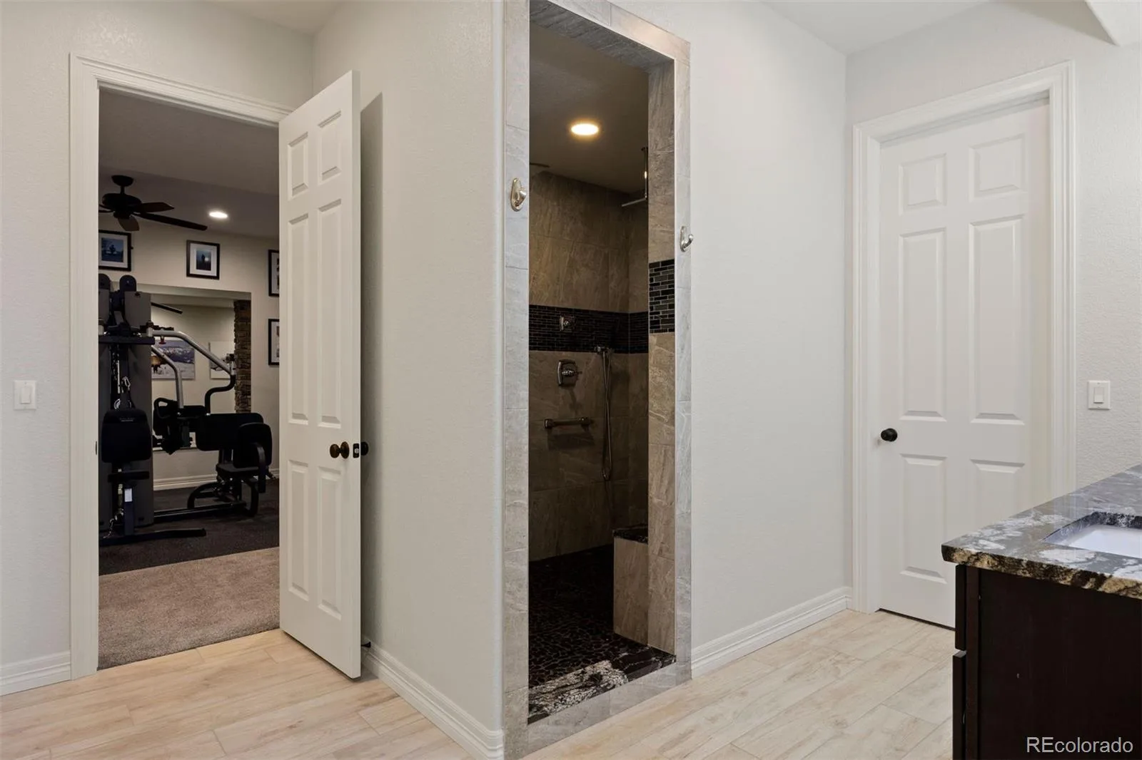 3044 Elk Canyon Circle Sedalia CO 80135 | MLS #REC2413047 06242026225402 1600 39