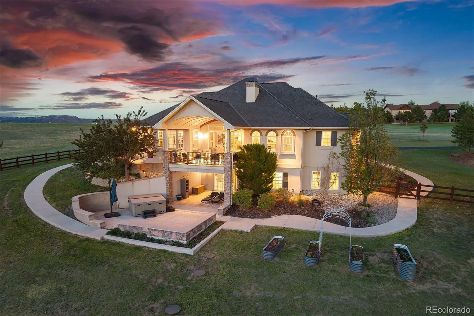 3044 Elk Canyon Circle Sedalia CO 80135 | MLS #REC2413047 06242026225402 1600 43