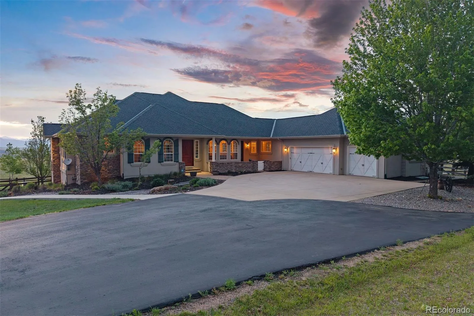 3044 Elk Canyon Circle Sedalia CO 80135 | MLS #REC2413047 06242026225402 1600 47