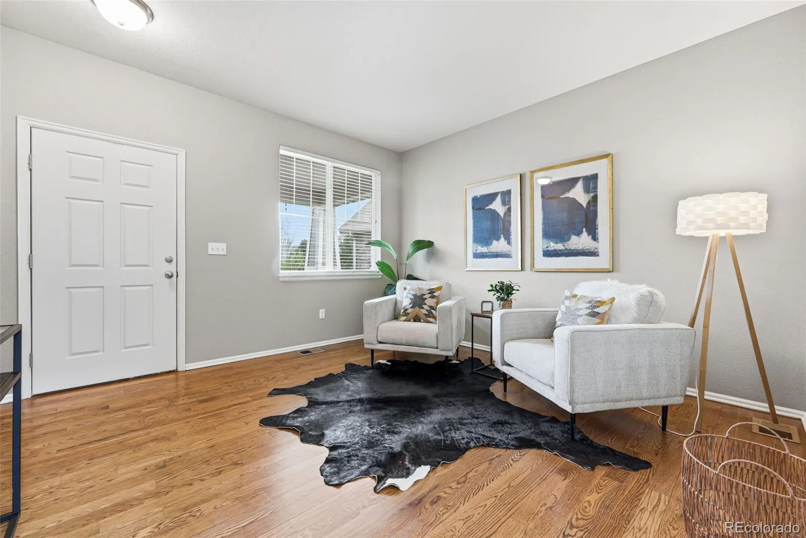26009 E Frost Circle Aurora CO 80016 MLS #REC2414289 04162026173218 1600 1