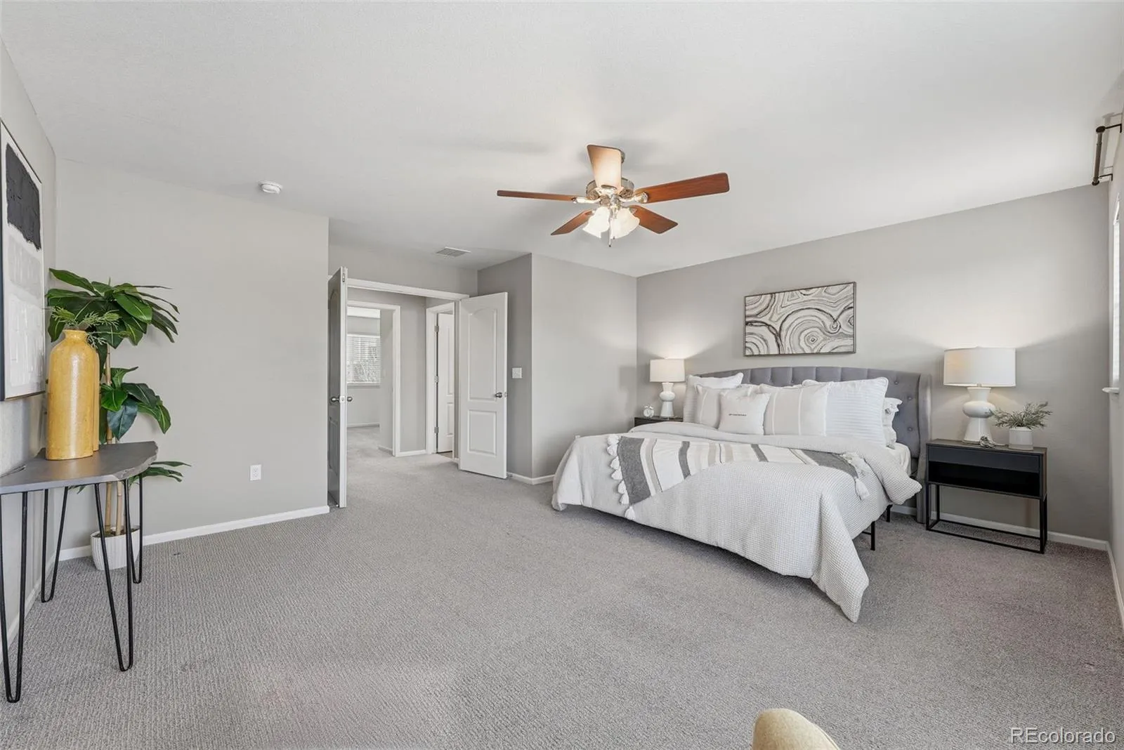 26009 E Frost Circle Aurora CO 80016 MLS #REC2414289 04162026173218 1600 18