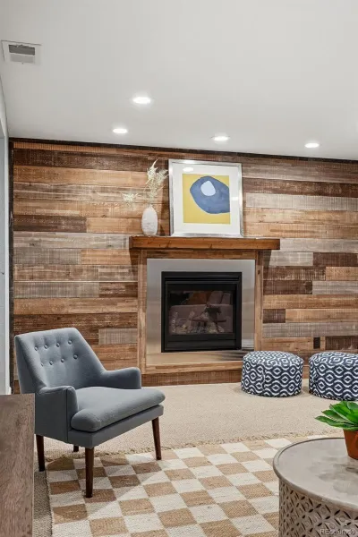 26009 E Frost Circle Aurora CO 80016 MLS #REC2414289 04162026173218 800 27