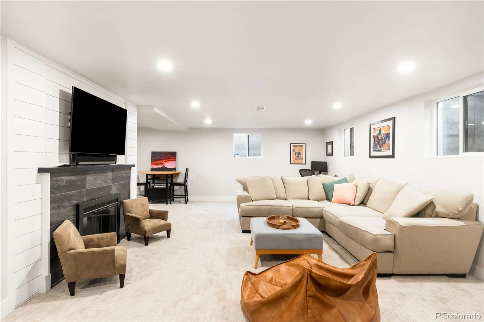 200 Locust Street Denver CO 80220 MLS #REC2415283 06032026221717 1600 23