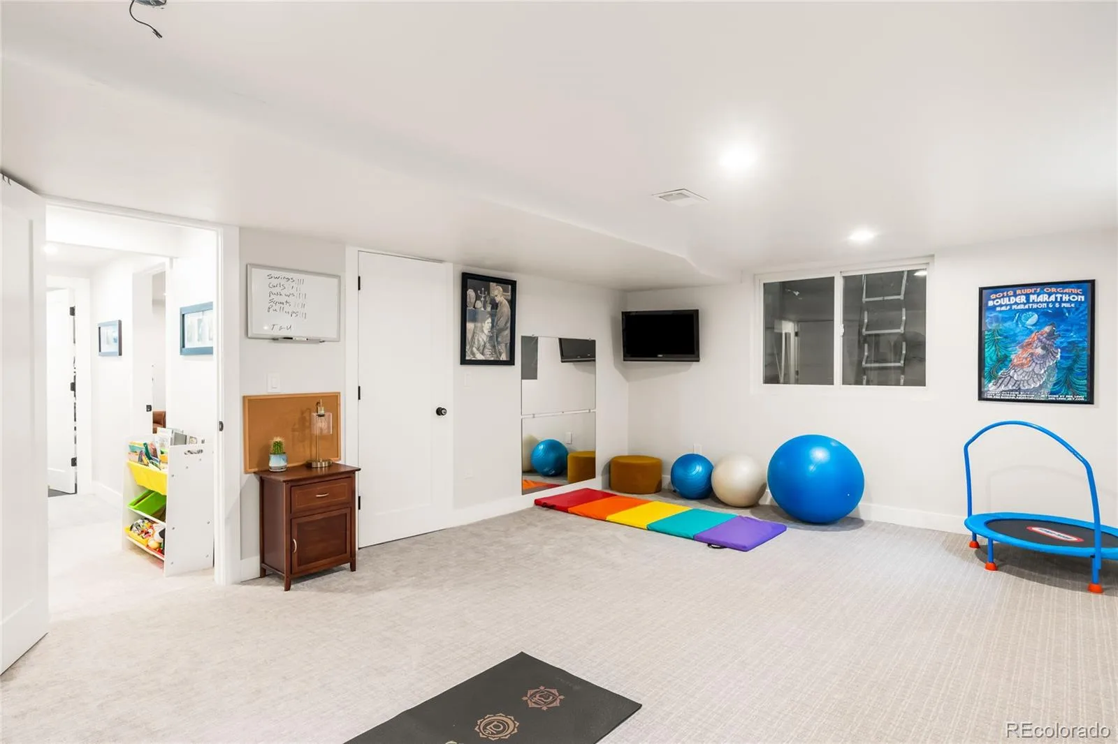 200 Locust Street Denver CO 80220 MLS #REC2415283 06032026221717 1600 28