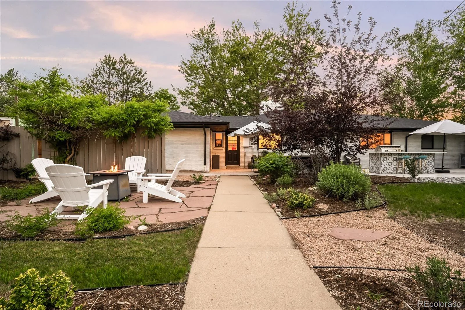200 Locust Street Denver CO 80220 MLS #REC2415283 06032026221717 1600 39