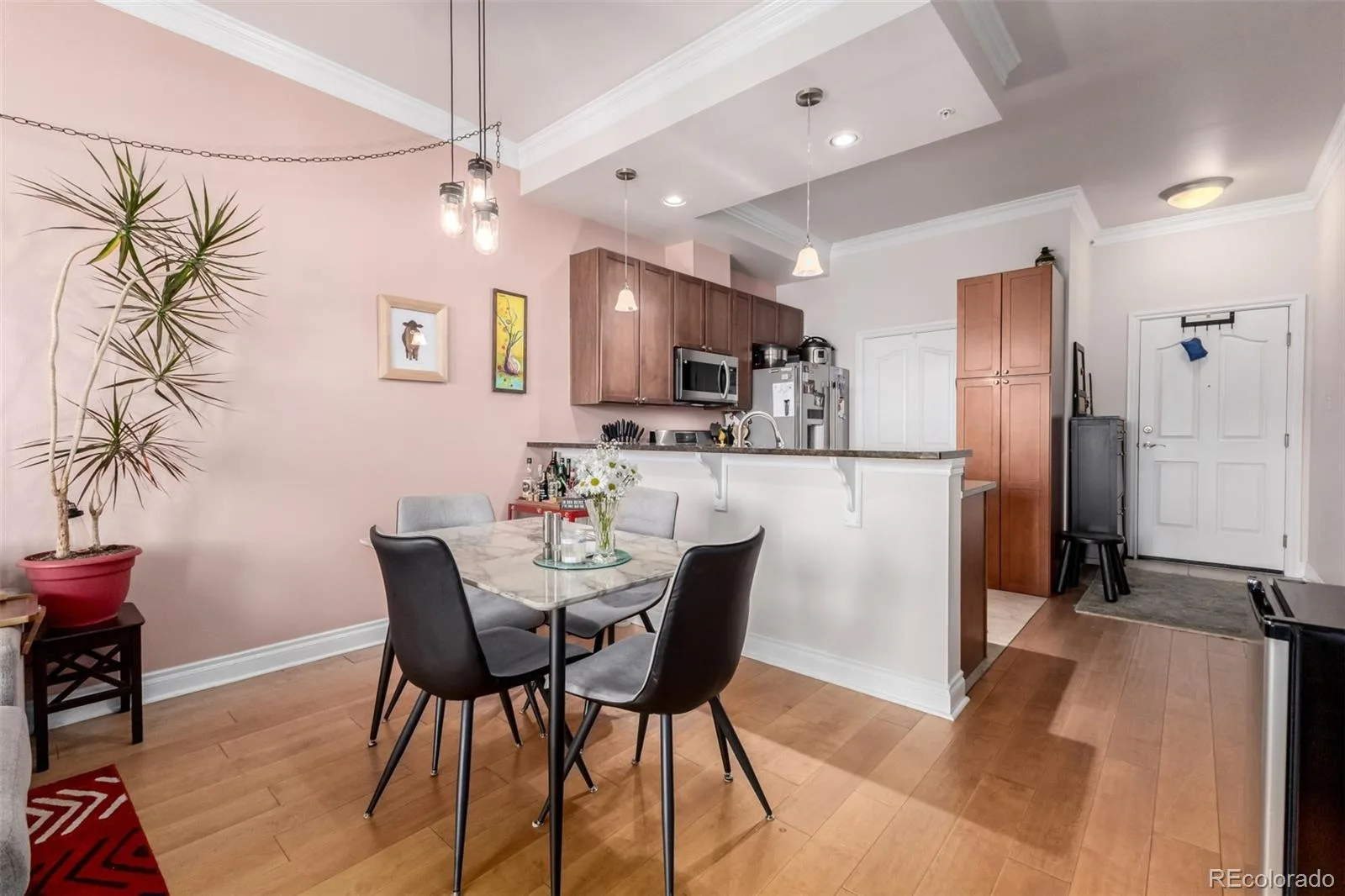 1700 N Emerson Street #411 Denver CO 80218 MLS #REC2415581 06092026193803 1600 1
