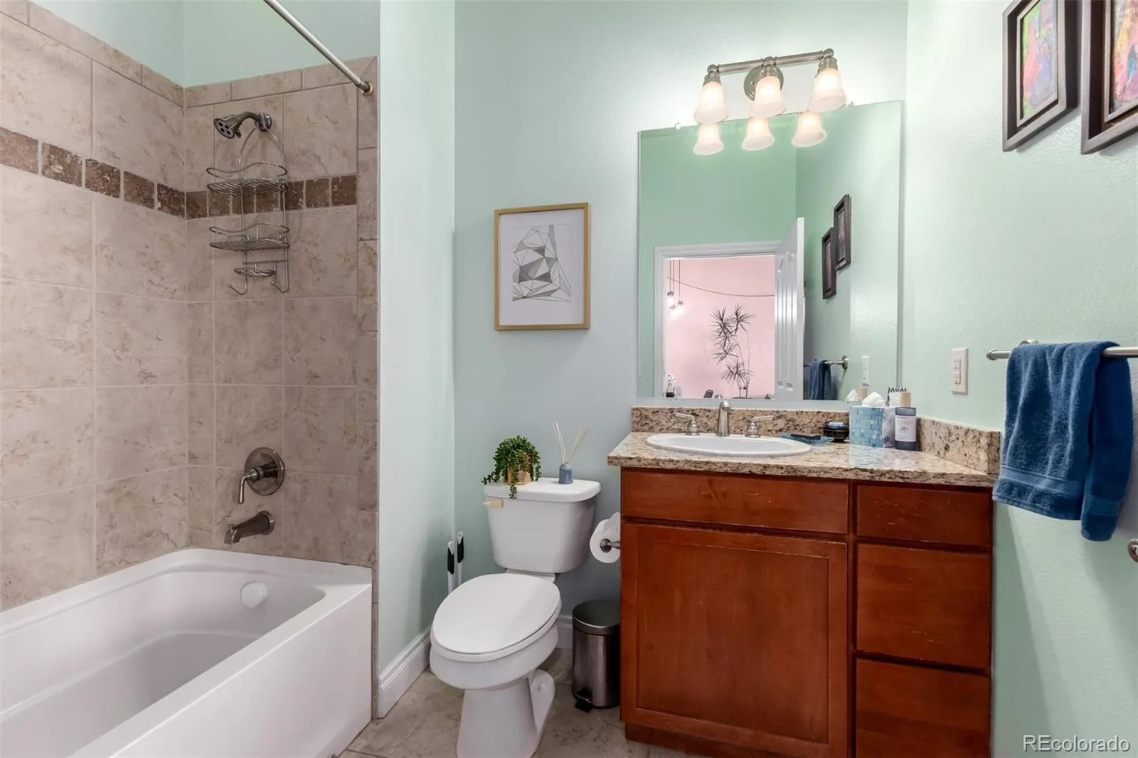 1700 N Emerson Street #411 Denver CO 80218 MLS #REC2415581 06092026193803 1600 10