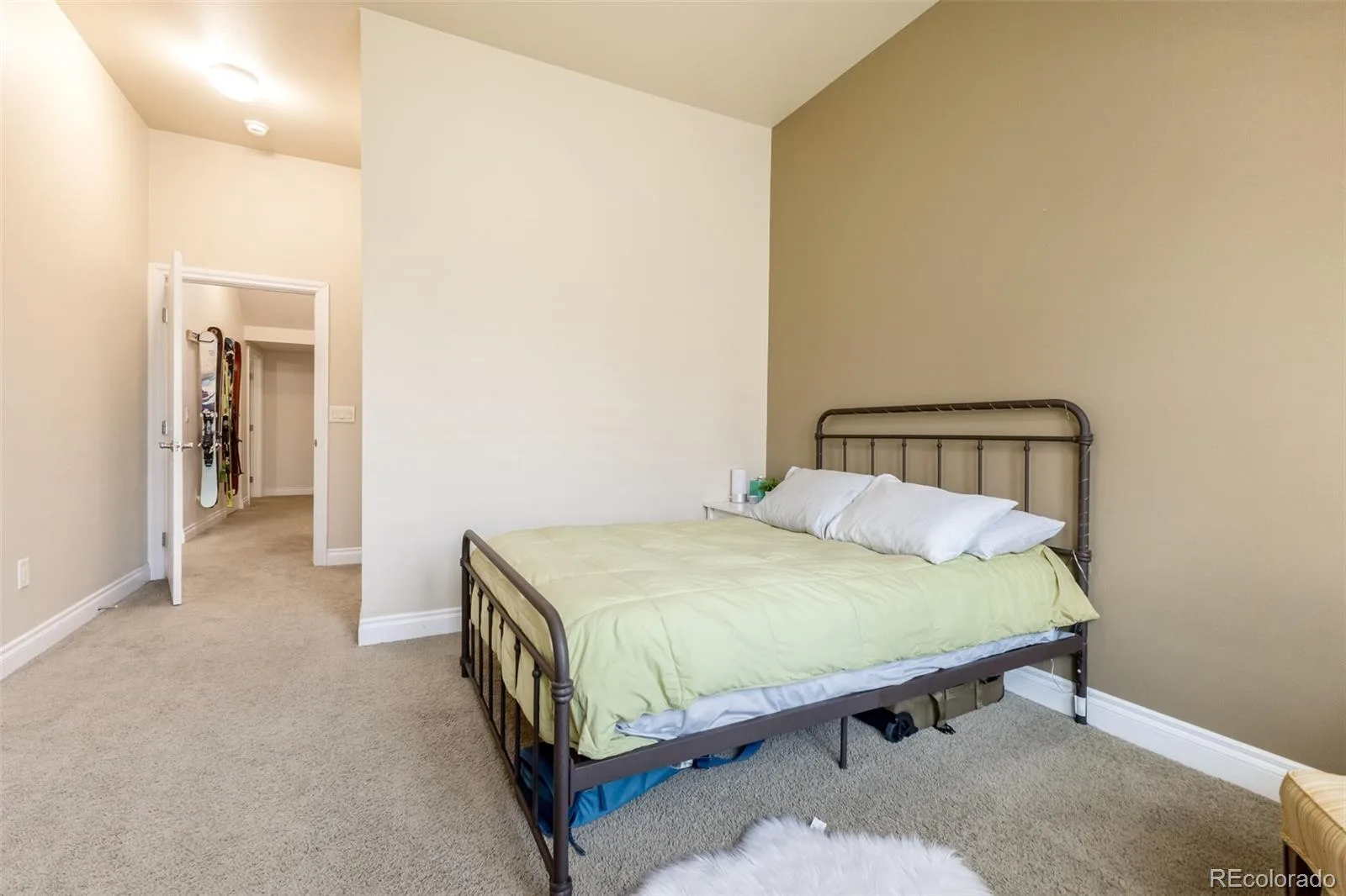 1700 N Emerson Street #411 Denver CO 80218 MLS #REC2415581 06092026193803 1600 12