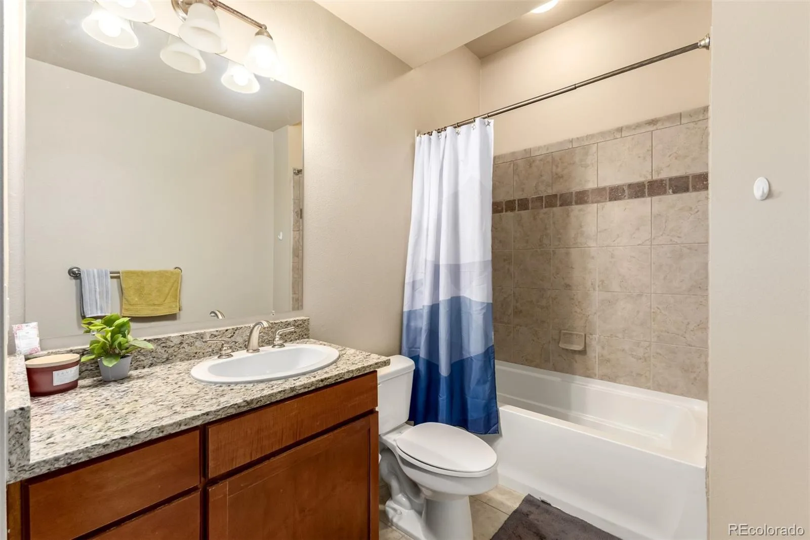 1700 N Emerson Street #411 Denver CO 80218 MLS #REC2415581 06092026193803 1600 13