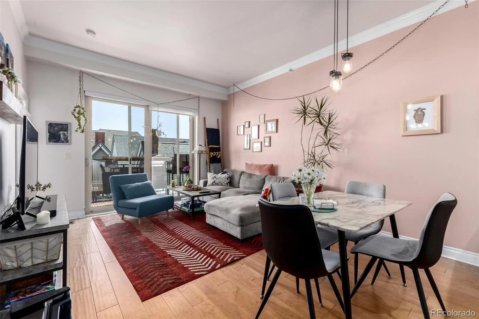 1700 N Emerson Street #411 Denver CO 80218 MLS #REC2415581 06092026193803 1600 2