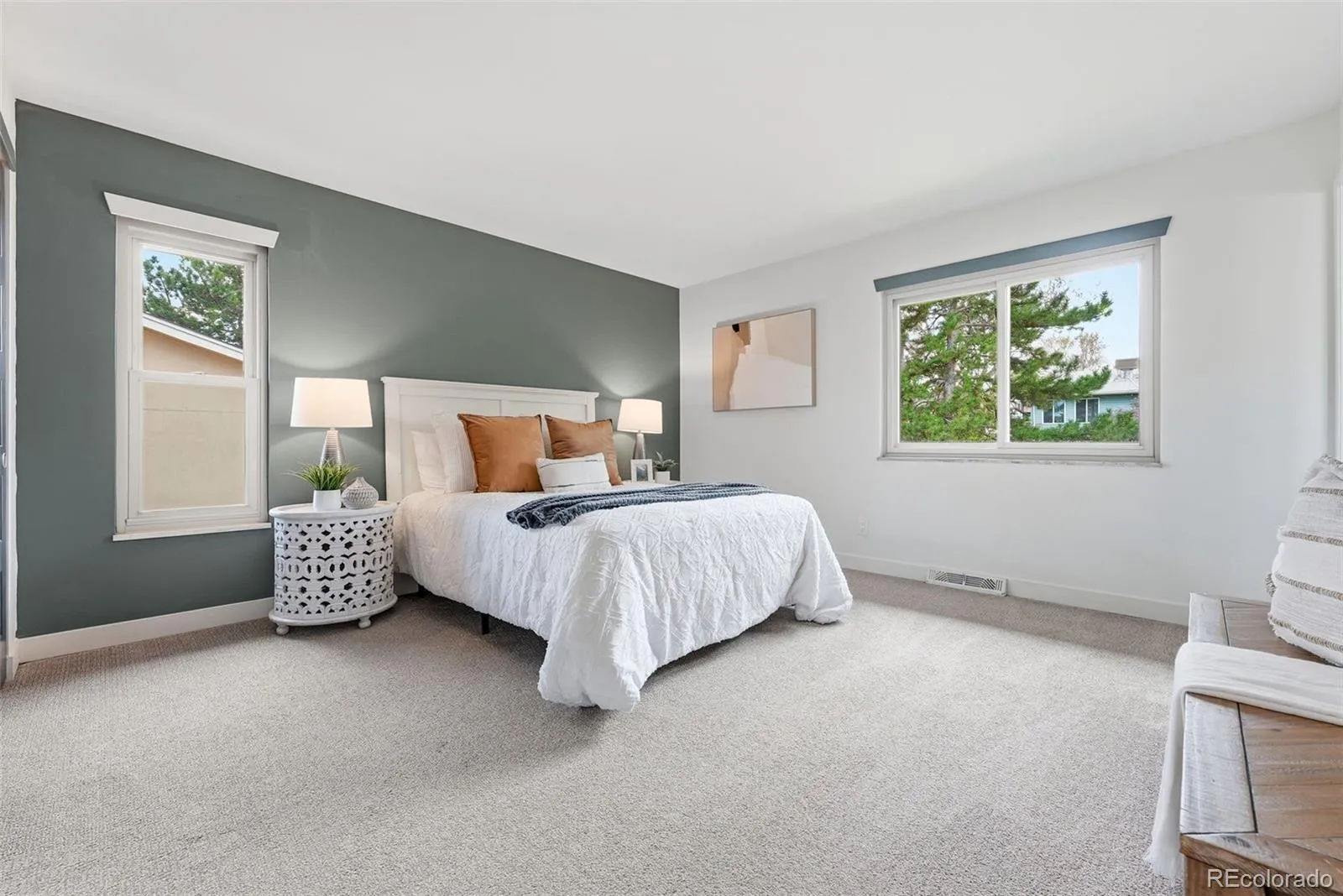 04092026002647 1600 4