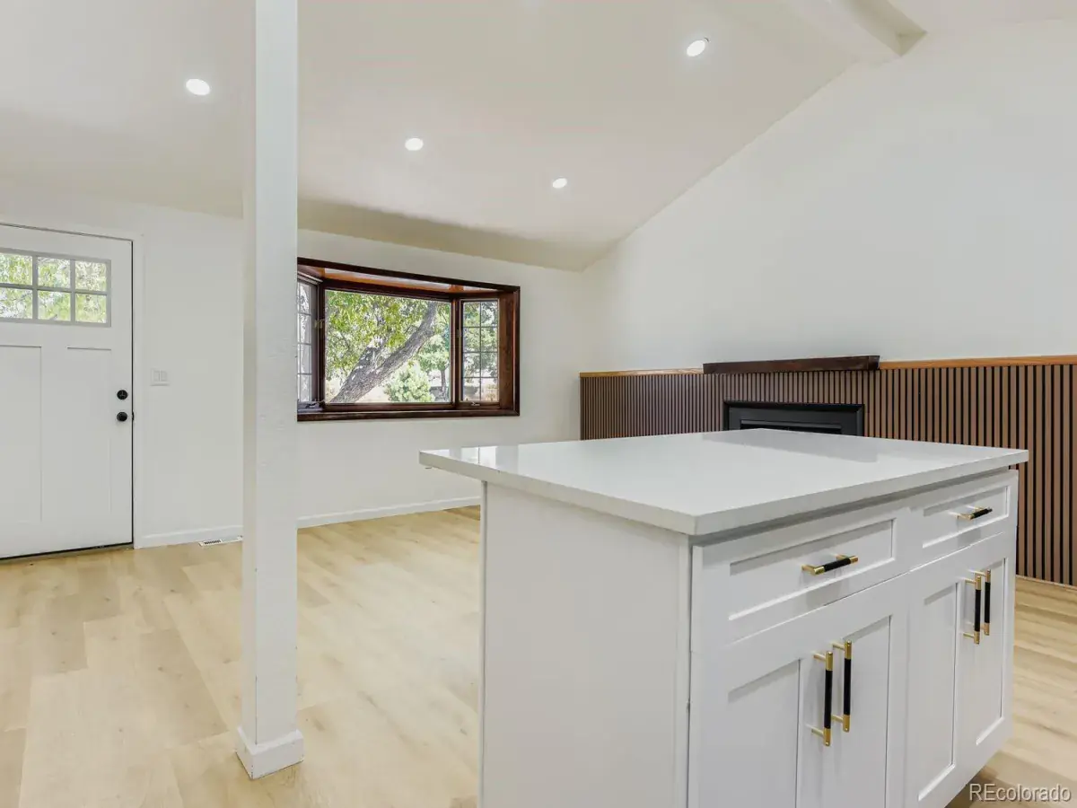 08232025035249 1200 10