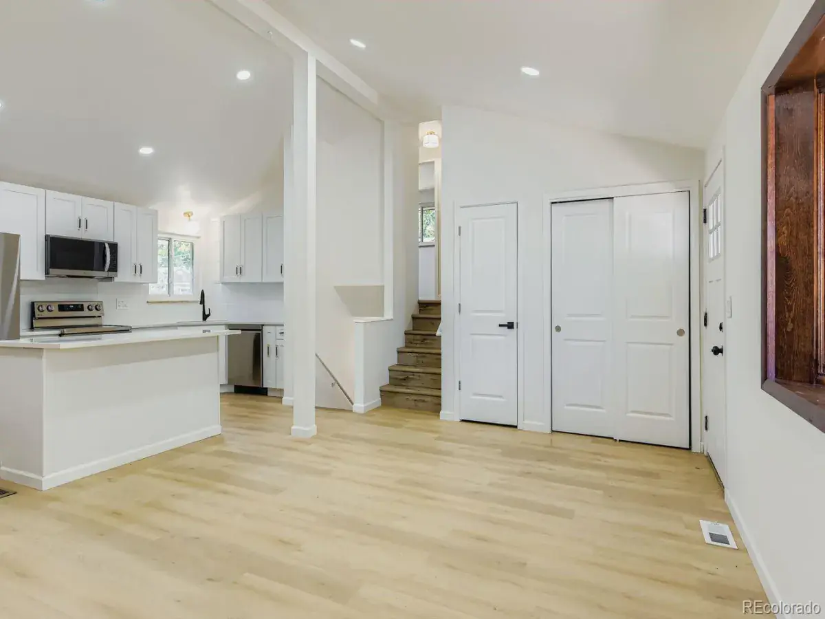 08232025035249 1200 6