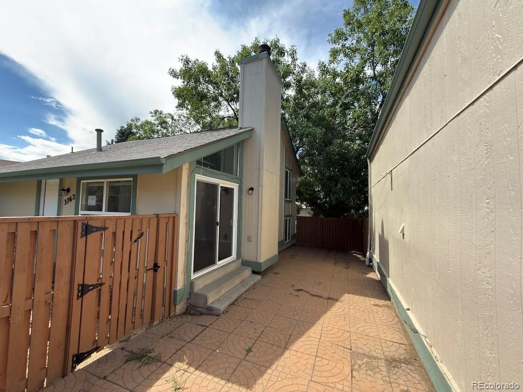 3762 S Danube Circle Aurora CO 80013 | MLS #REC2420596 08262026184126 1024 6