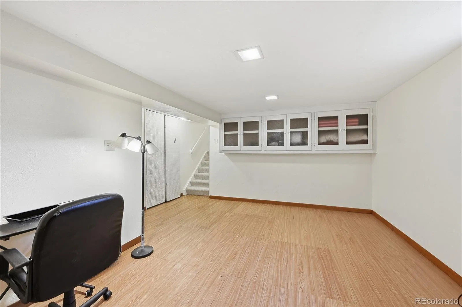 994 S Victor Way Aurora CO 80012 MLS #REC2421588 04172026140945 1600 22