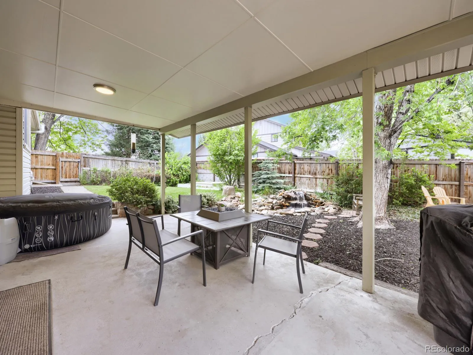 9093 W Warren Drive Lakewood CO 80227 MLS #REC2426460 05252026230545 1600 25