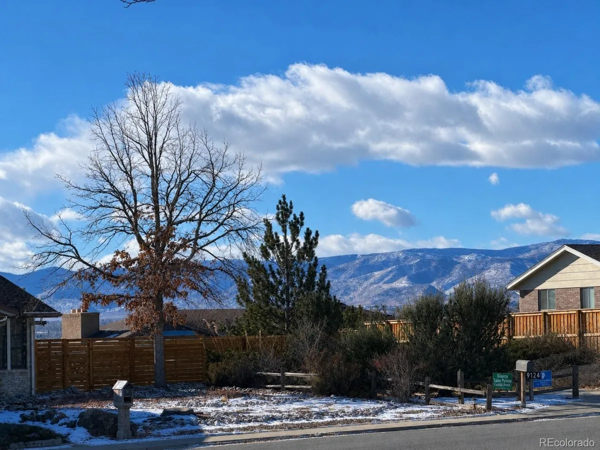 9093 W Warren Drive Lakewood CO 80227 | MLS #REC2426460 08282026105521 1200 4
