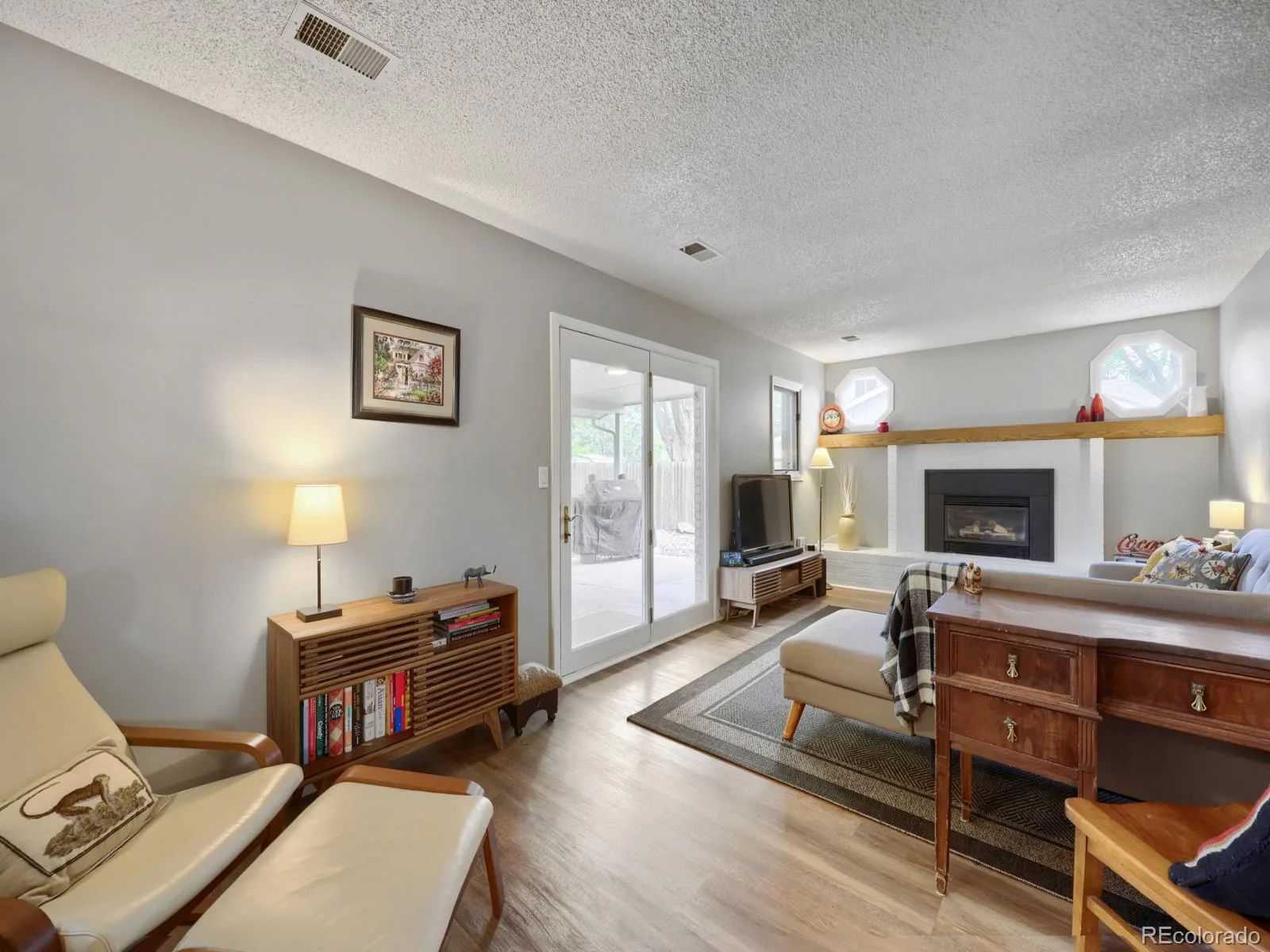 9093 W Warren Drive Lakewood CO 80227 | MLS #REC2426460 08282026105521 1600 21
