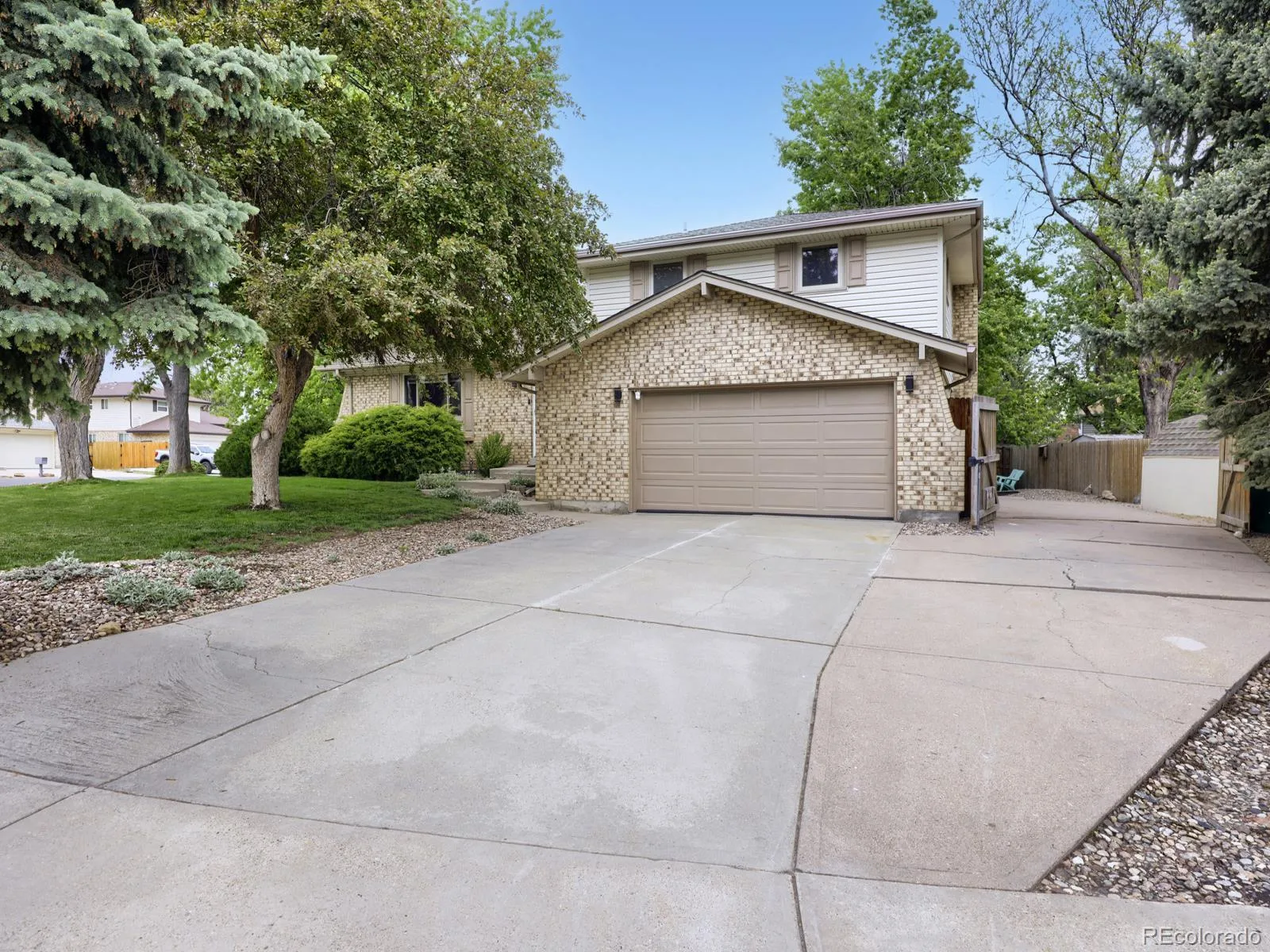 9093 W Warren Drive Lakewood CO 80227 | MLS #REC2426460 08282026105521 1600 7