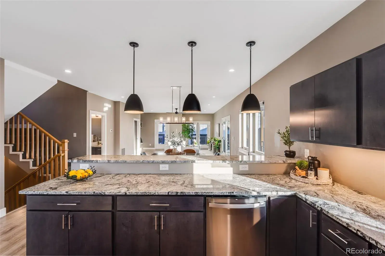 3880 Sheridan Boulevard Denver CO 80212 MLS #REC2427459 02062026211658 1600 10