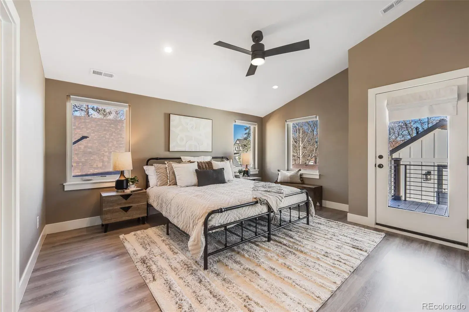 3880 Sheridan Boulevard Denver CO 80212 MLS #REC2427459 02062026211658 1600 14