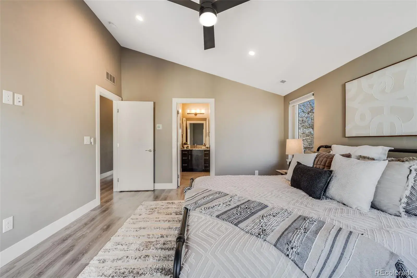 3880 Sheridan Boulevard Denver CO 80212 MLS #REC2427459 02062026211658 1600 15