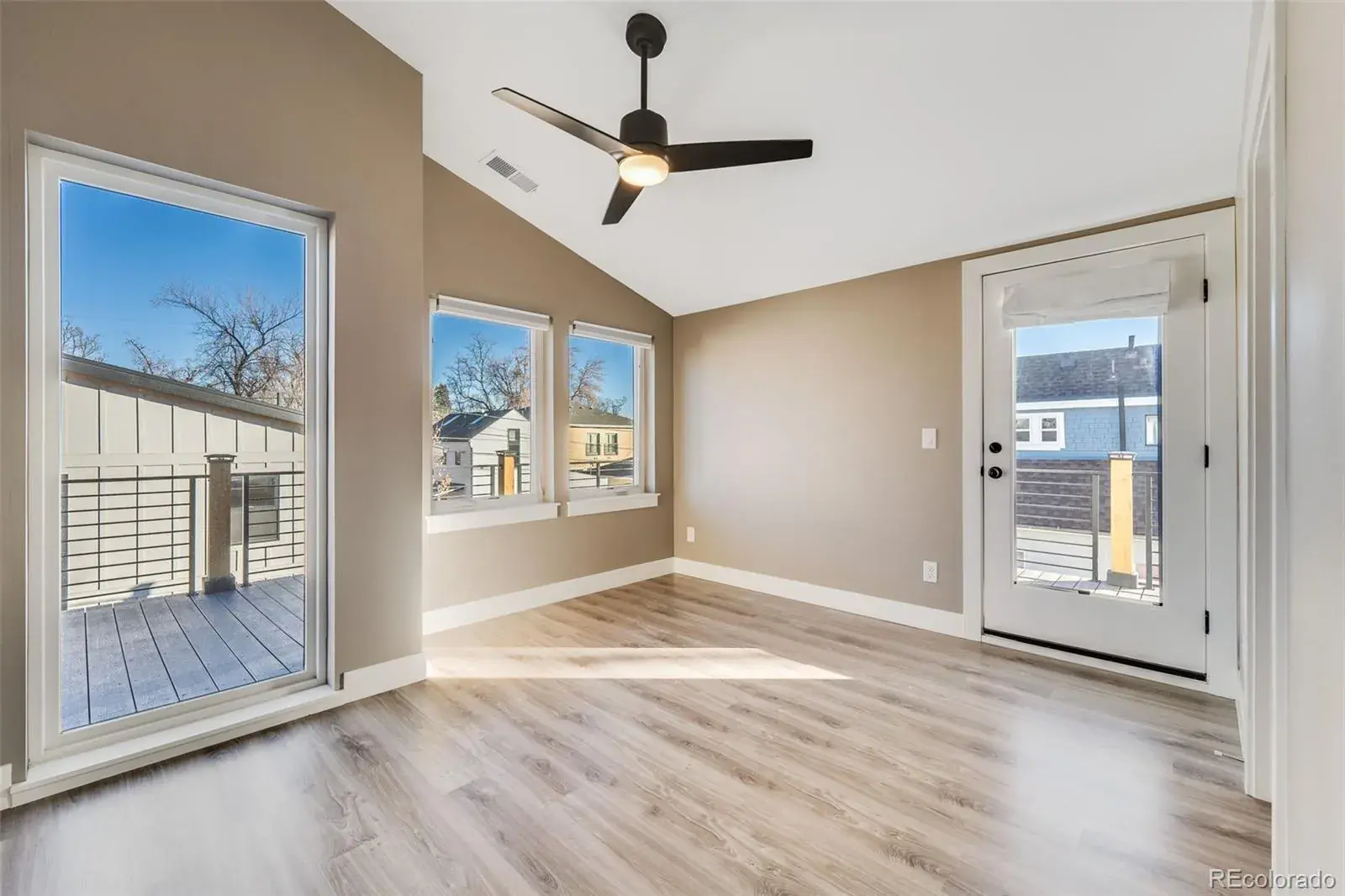 3880 Sheridan Boulevard Denver CO 80212 MLS #REC2427459 02062026211658 1600 17