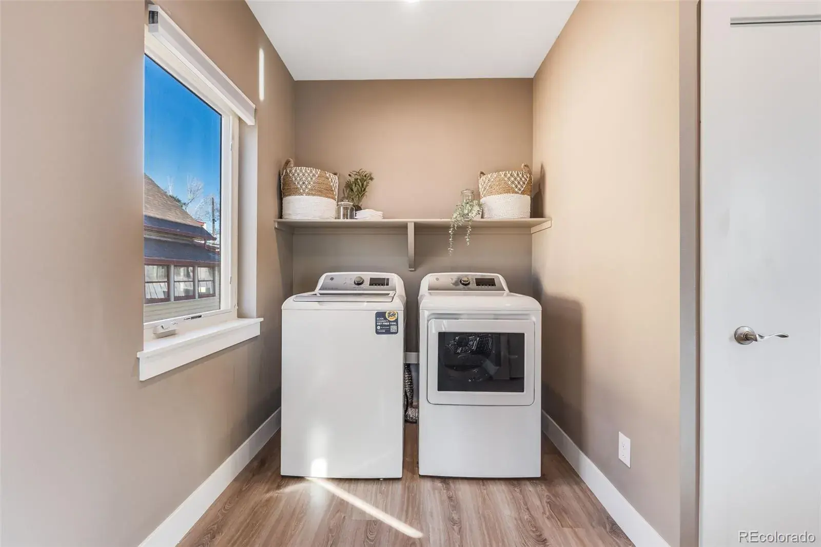 3880 Sheridan Boulevard Denver CO 80212 MLS #REC2427459 02062026211658 1600 22