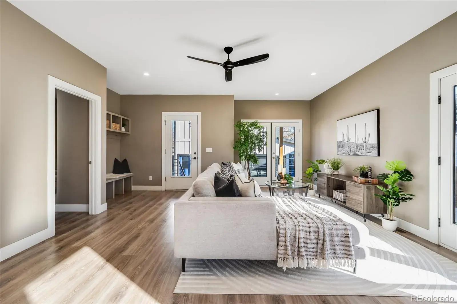 3880 Sheridan Boulevard Denver CO 80212 MLS #REC2427459 02062026211658 1600 3