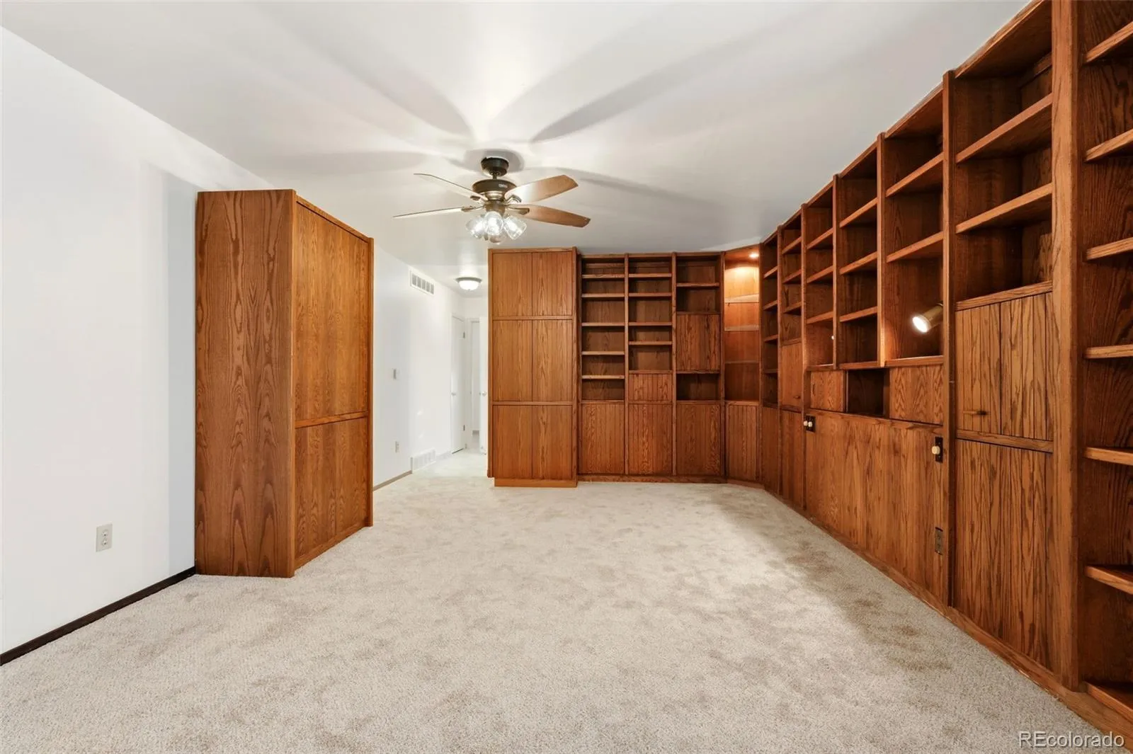 61 Scott S Drive Broomfield CO 80020 MLS #REC2431298 05102026023239 1600 23