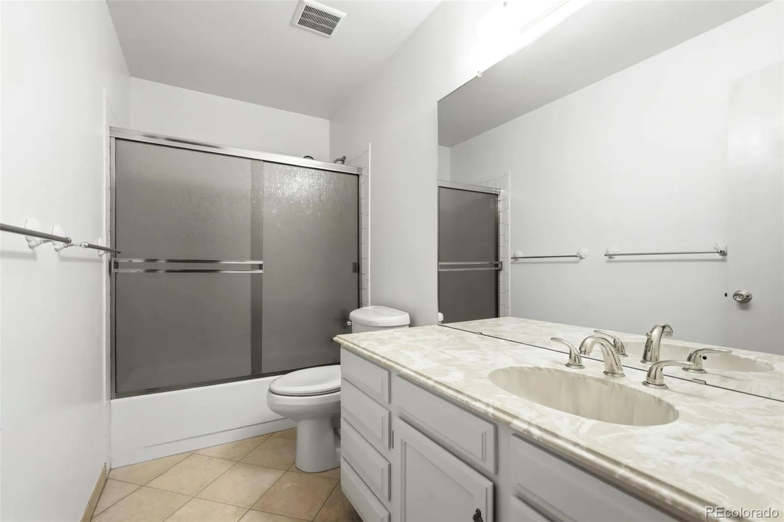 61 Scott S Drive Broomfield CO 80020 MLS #REC2431298 05102026023239 1600 26