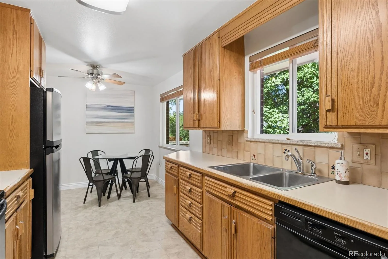 6256 S Cook Street Centennial CO 80121 | MLS #REC2431645 08232026182606 1600 13