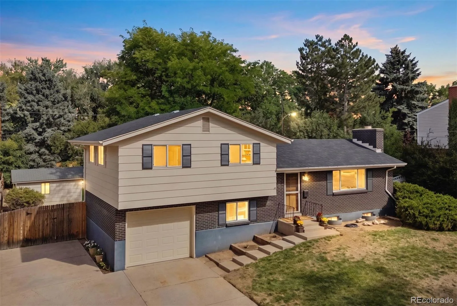 6256 S Cook Street Centennial CO 80121 | MLS #REC2431645 08232026182606 1600 2