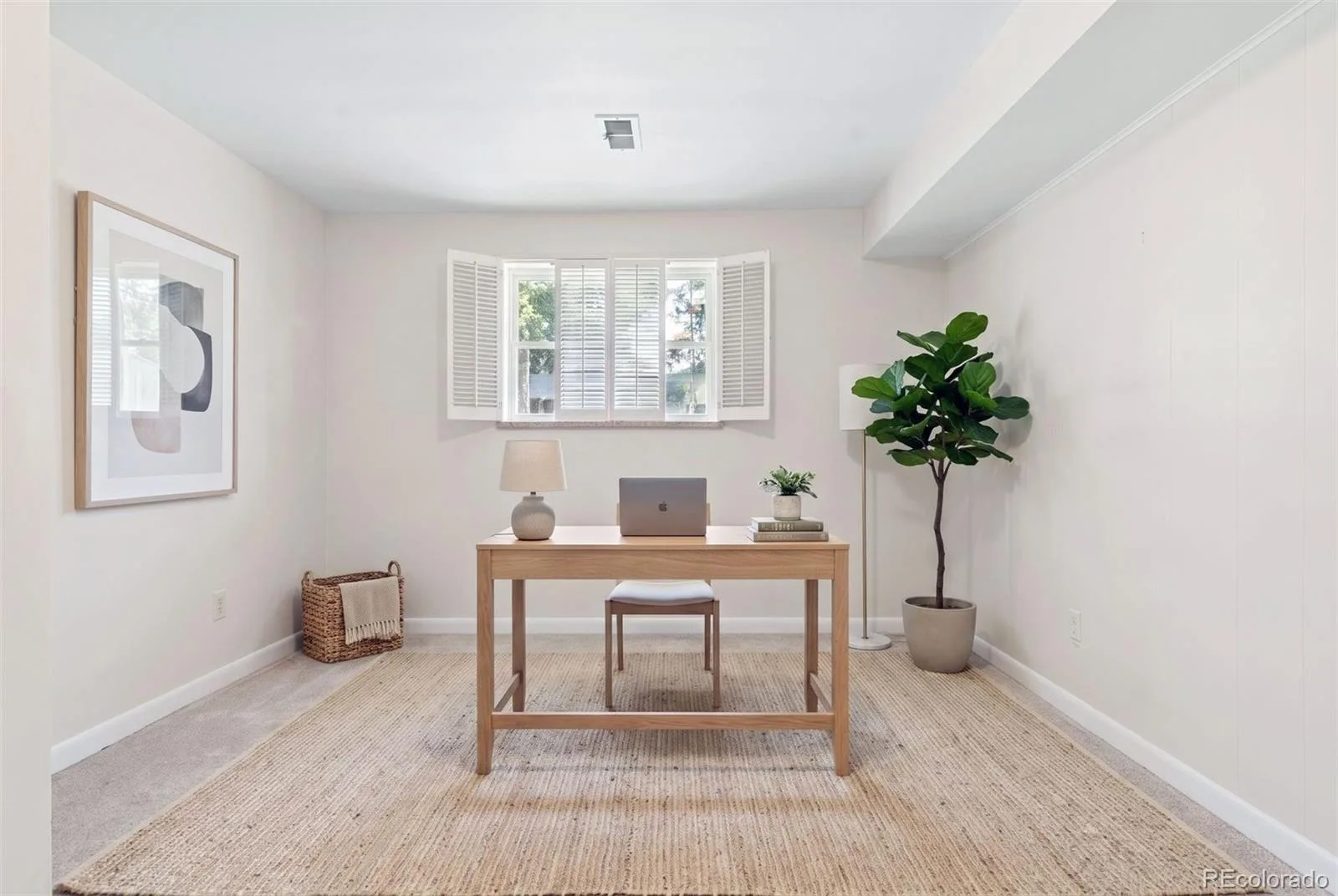 6256 S Cook Street Centennial CO 80121 | MLS #REC2431645 08232026182606 1600 26