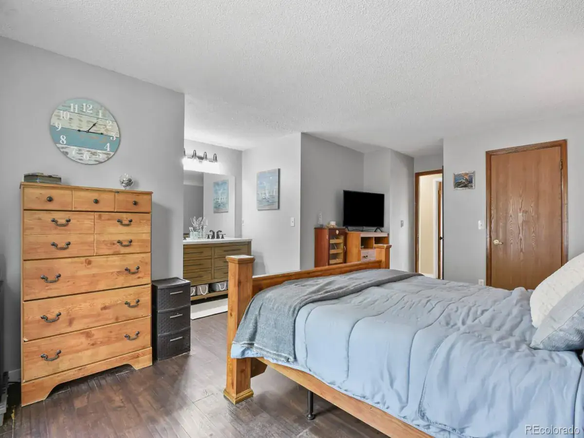 03042026041701 1200 14