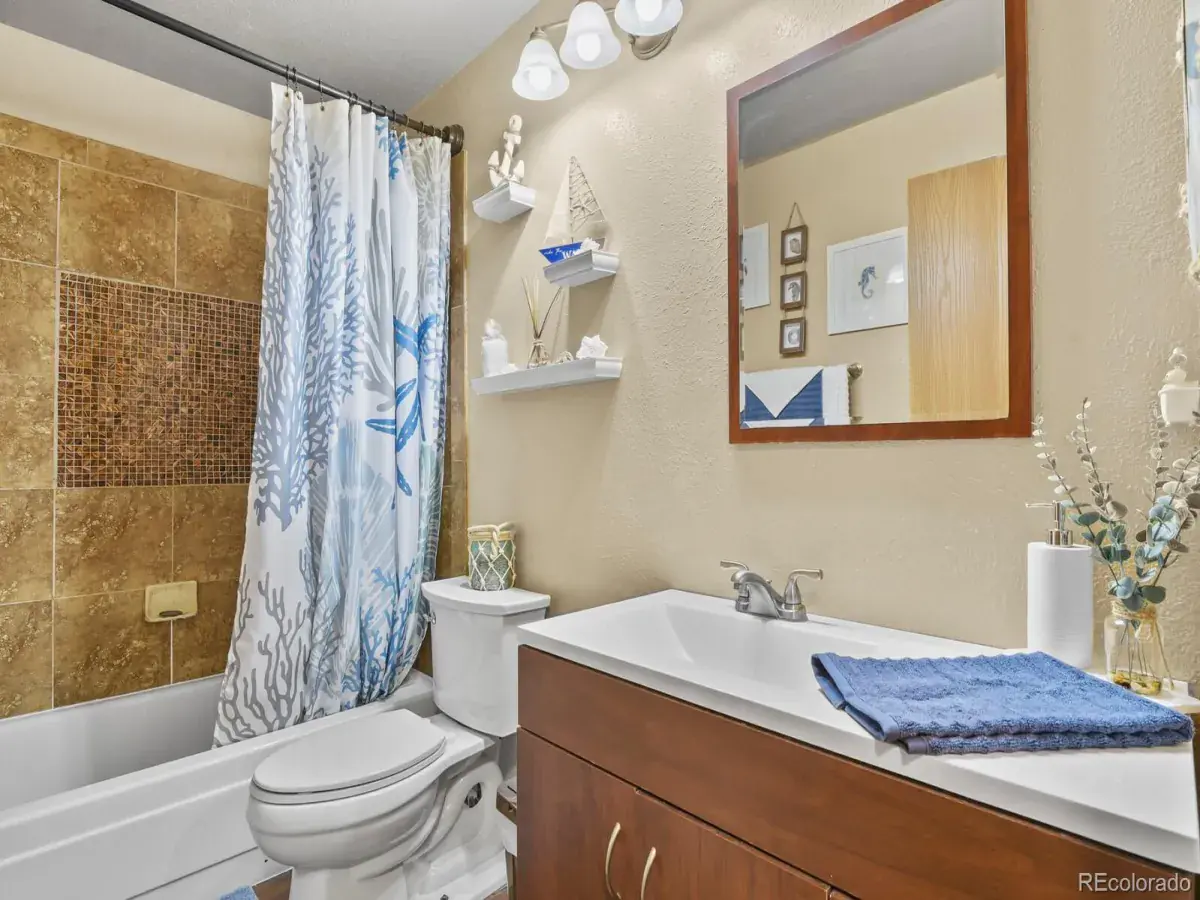 03042026041701 1200 16