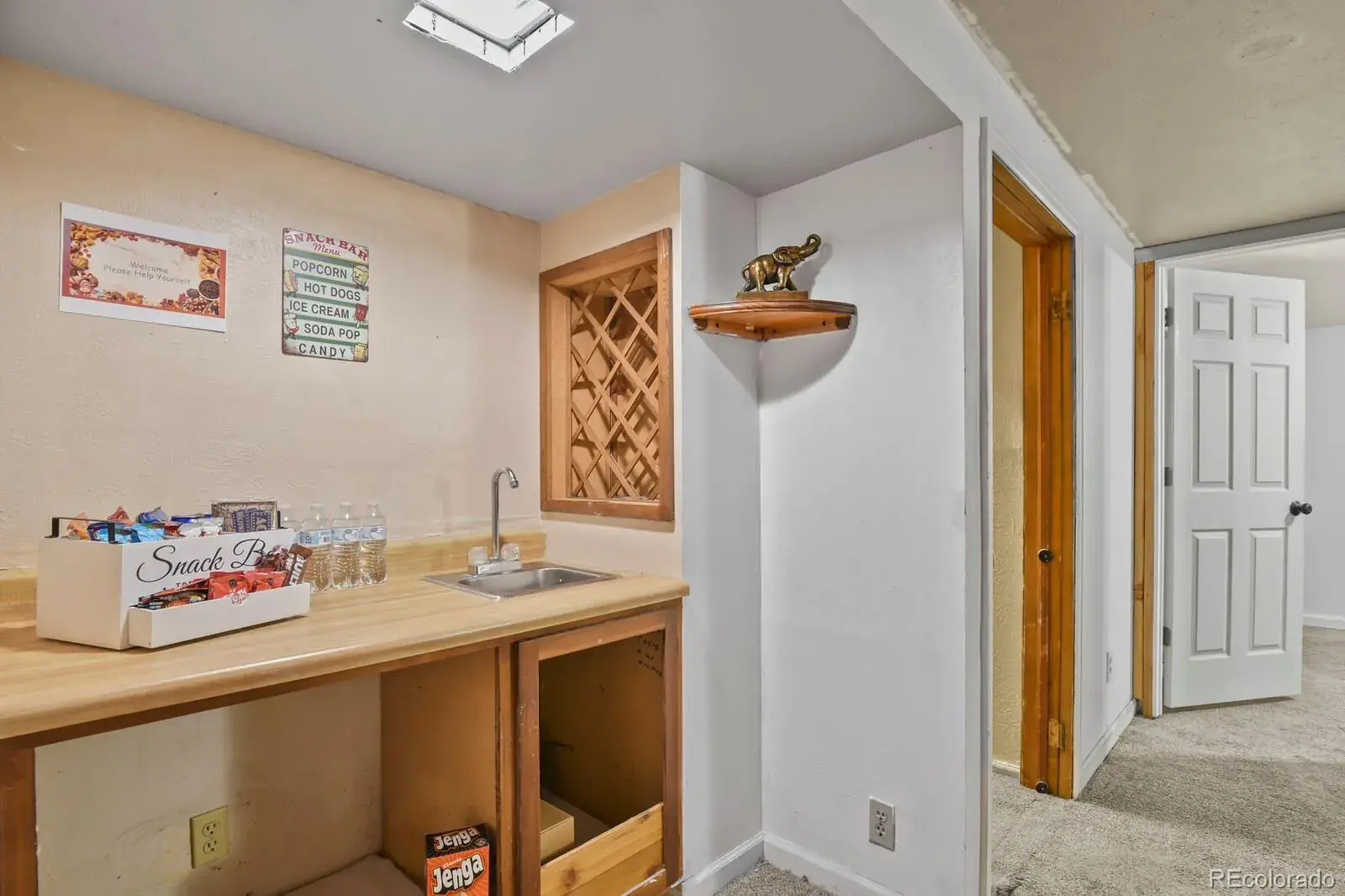 03042026041701 1600 21