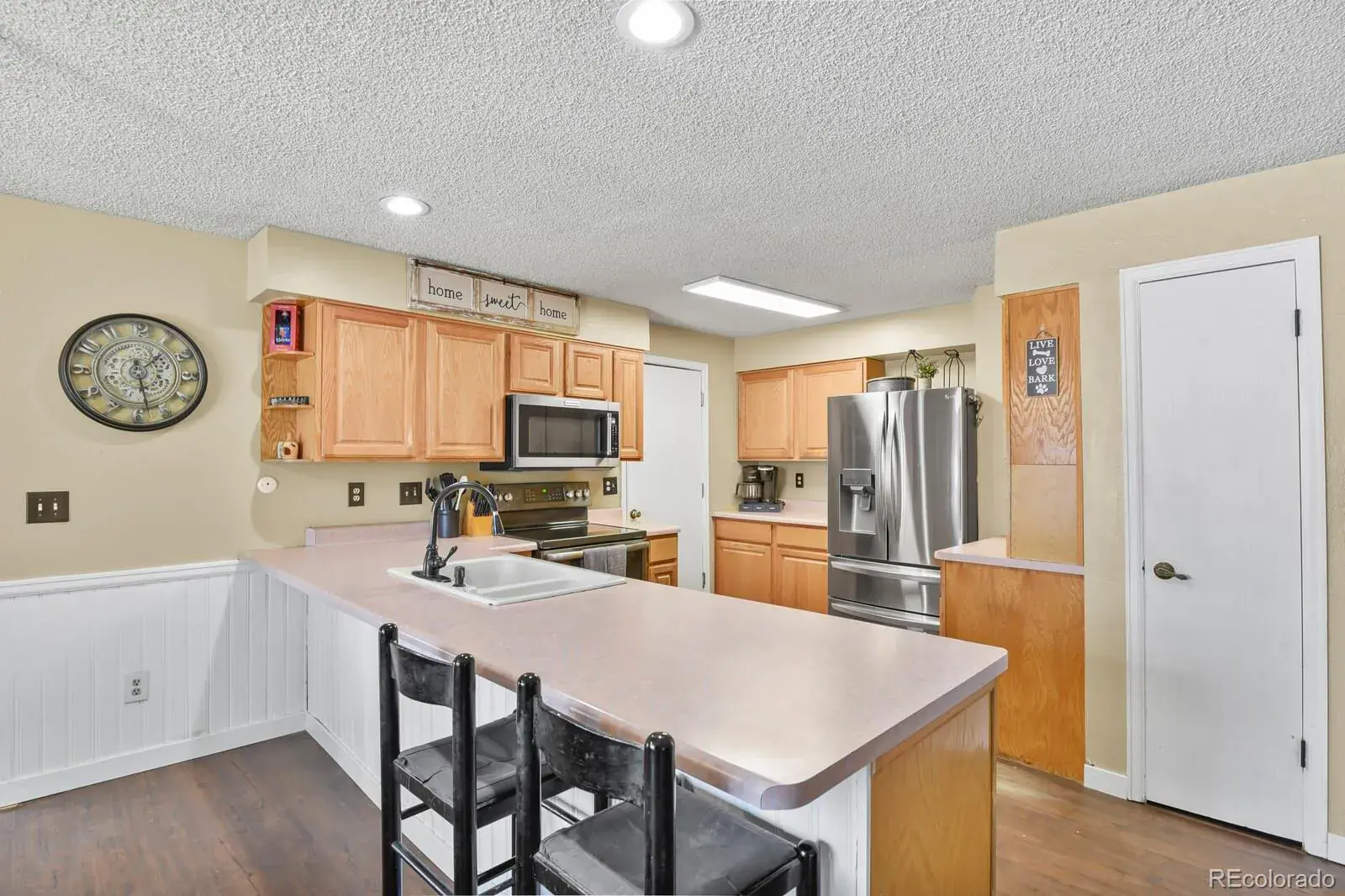 03042026041701 1600 8