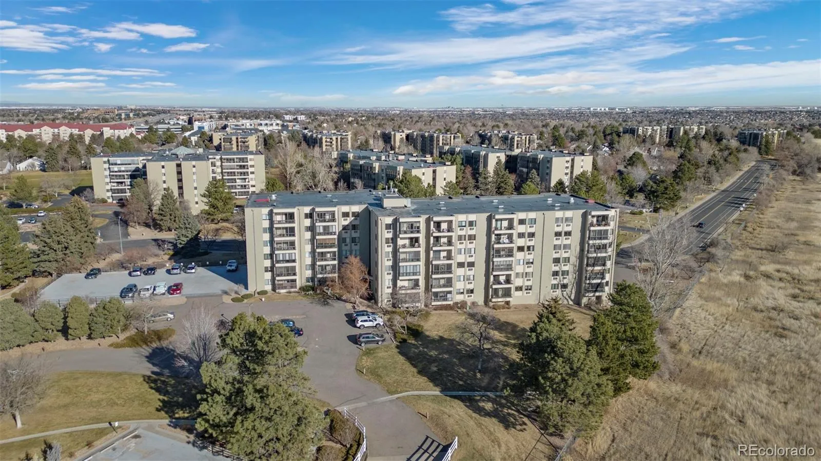 13992 E Marina Drive #407 Aurora CO 80014 MLS #REC2438388 05052026223931 1600 31