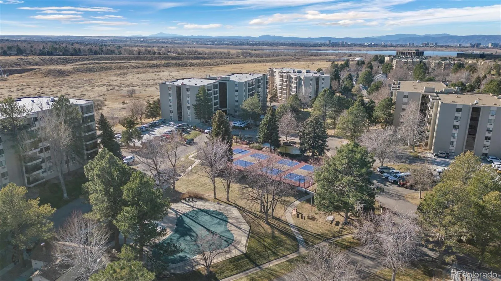 13992 E Marina Drive #407 Aurora CO 80014 MLS #REC2438388 05052026223931 1600 34