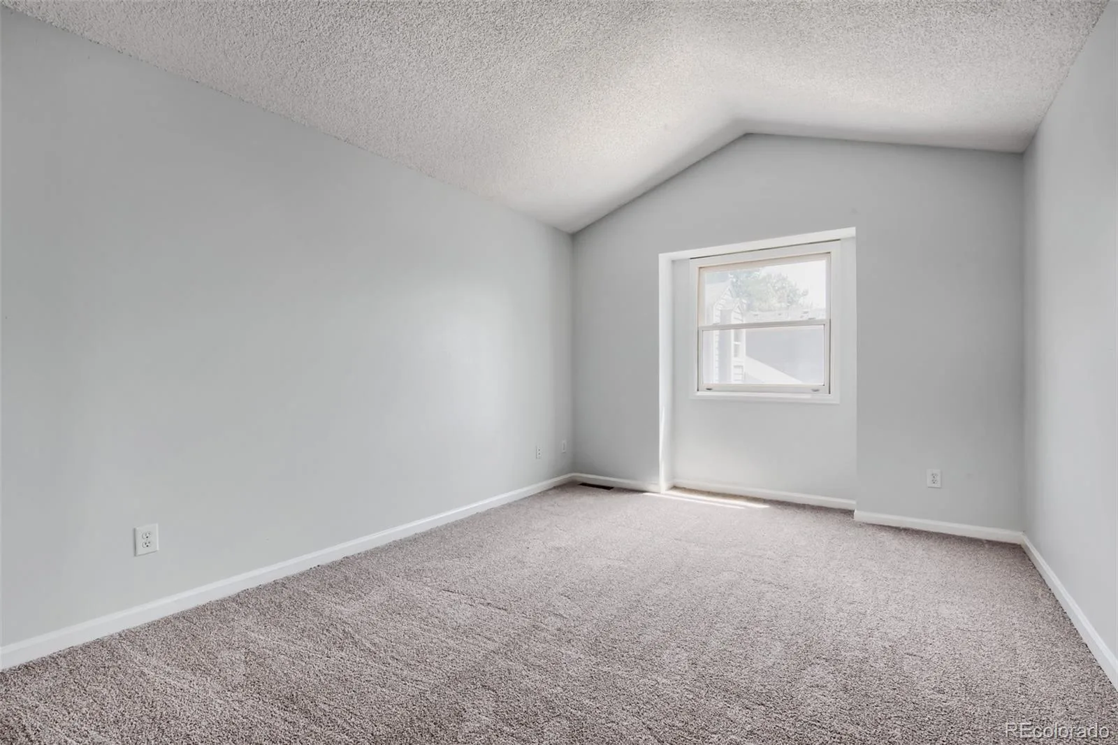 11703 E Cornell Circle Aurora CO 80014 | MLS #REC2439932 08262026194717 1600 13