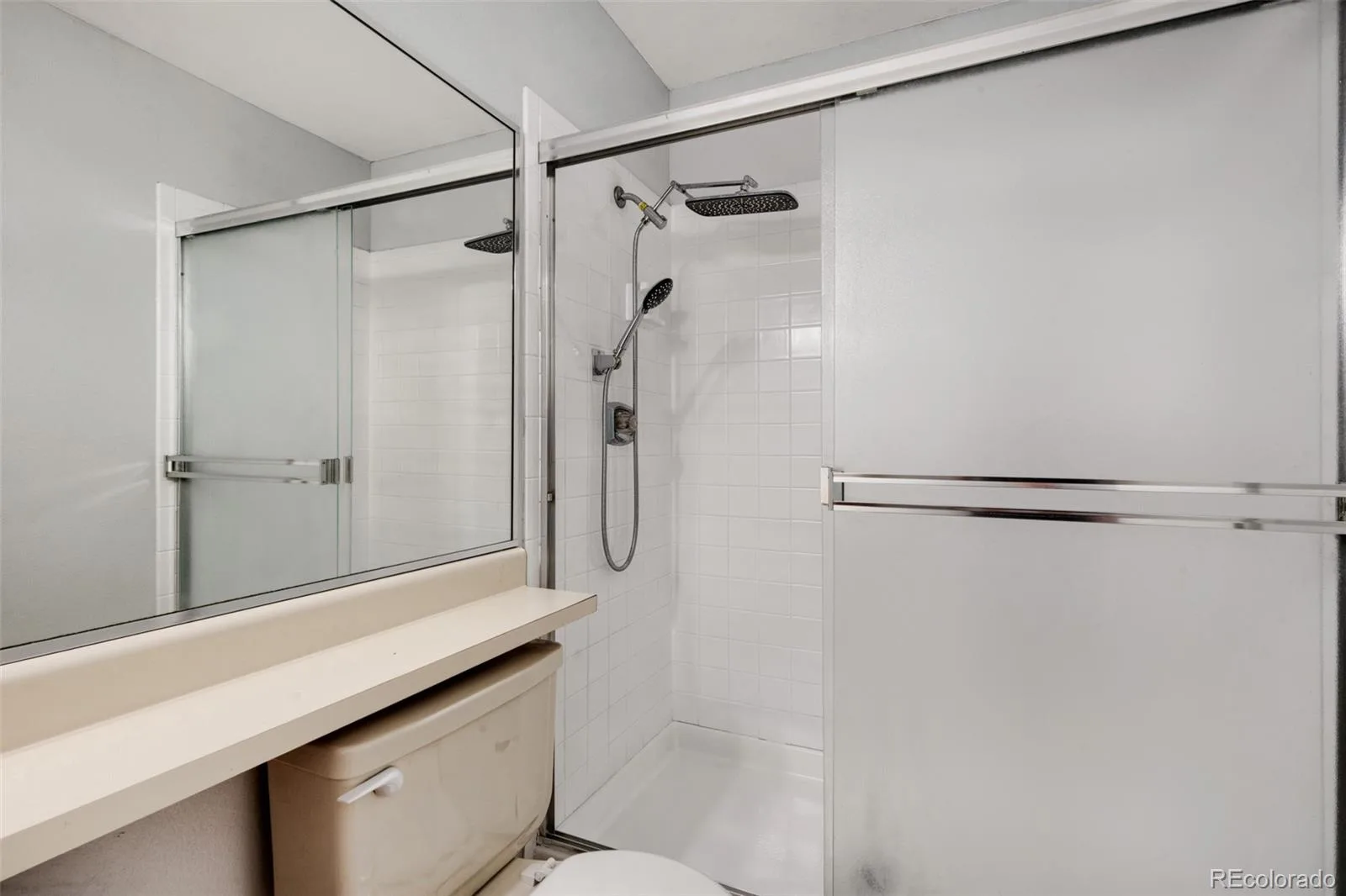 11703 E Cornell Circle Aurora CO 80014 | MLS #REC2439932 08262026194717 1600 18