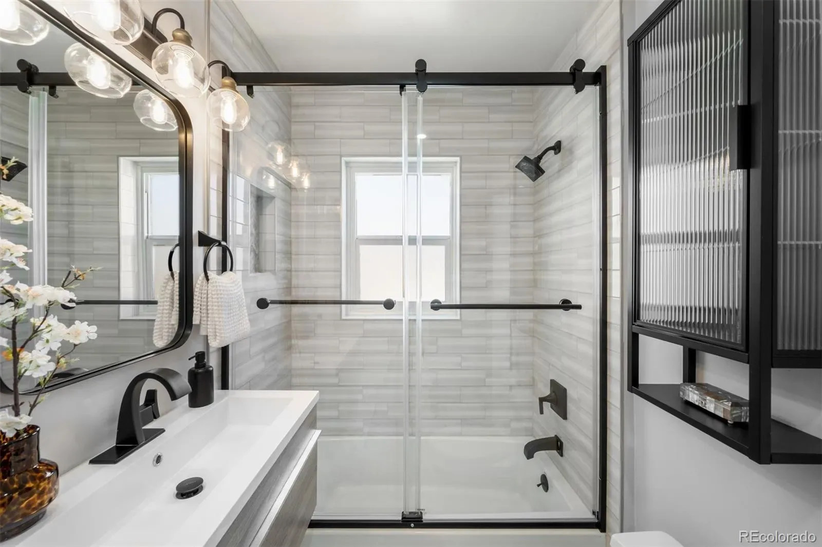 03272026221142 1600 21