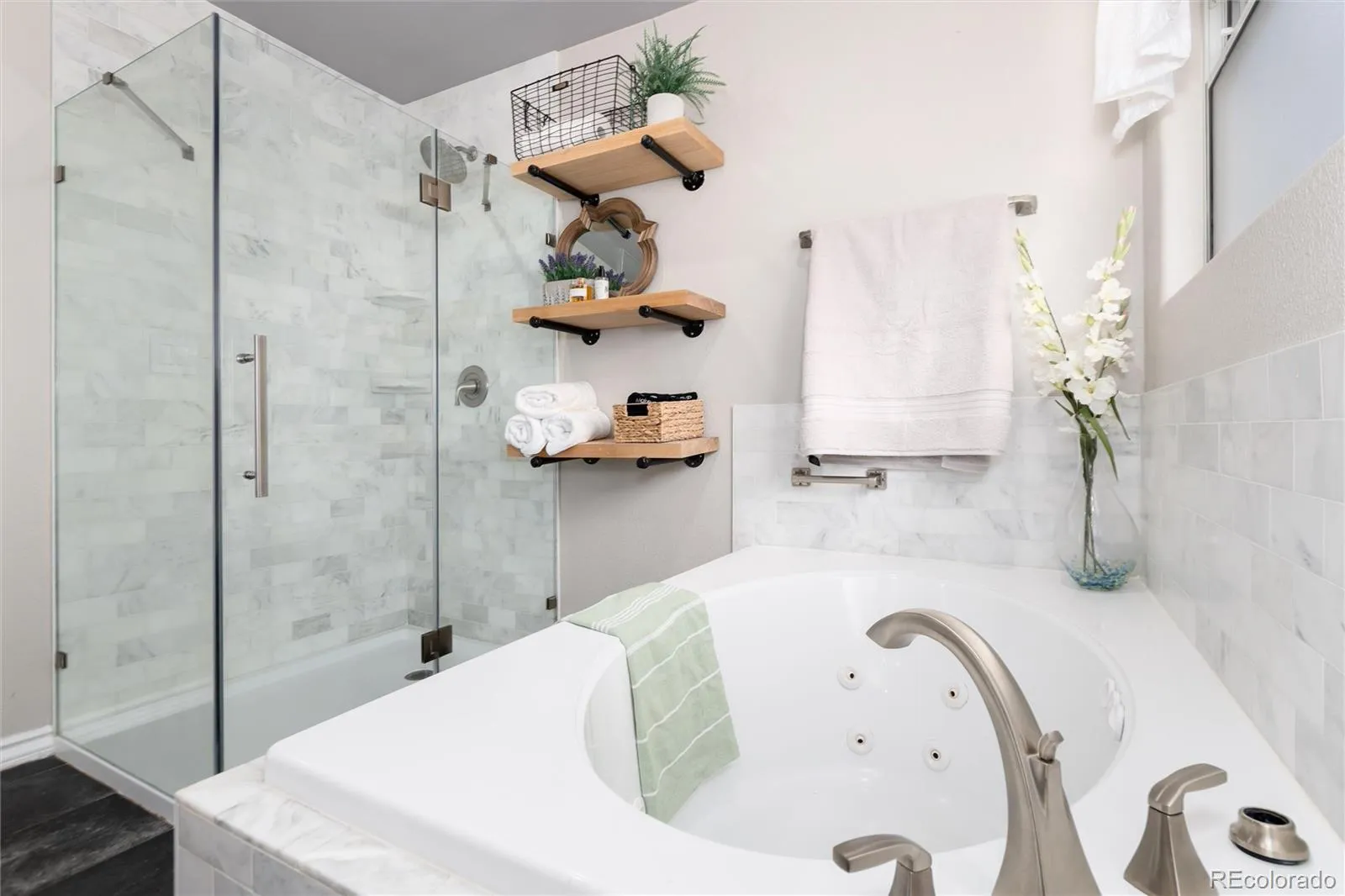 04102026194733 1600 20